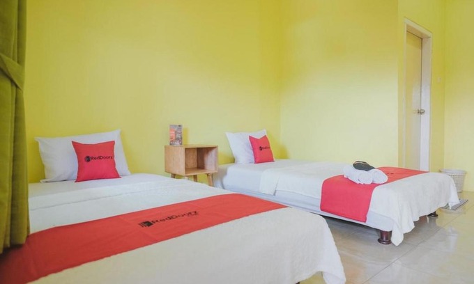 Jambi Casa | RedDoorz Syariah near Kantor Walikota Jambi