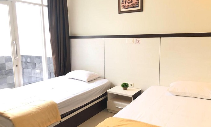 Palu Hotel | OYO 3240 Ininnawa Homestay