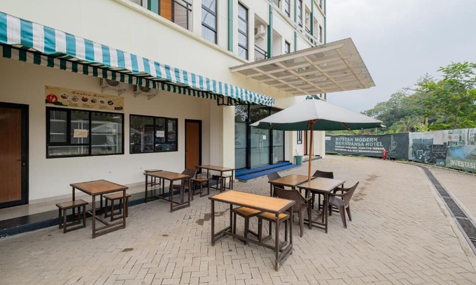 Karang Bolong Apartamento | RedLiving Syariah Apartemen MKostel - Tower A1 Kencana Loka