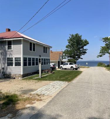 Sebago Villa | REDOAK LODGE LIMIT 10 home
