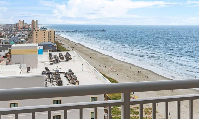 Cherry Grove Beach Villa | One Bedroom Villa @ Club Wyndham Towers On The Grove for Jul 12 - 17, 2025