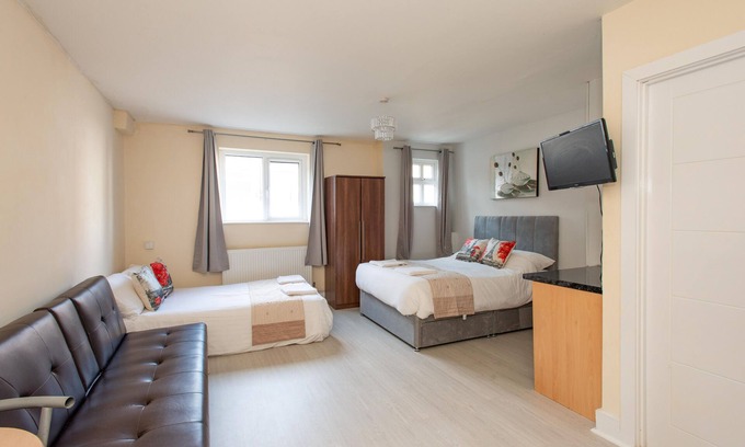 London Borough of Bromley Apartamento | REDUCED RATE - Studio 1- 25 mins to London Bridge - Zone 6