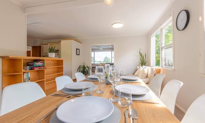 Lynmore Casa | Redwoods Haven | 100m to The Redwoods + Spa Pool