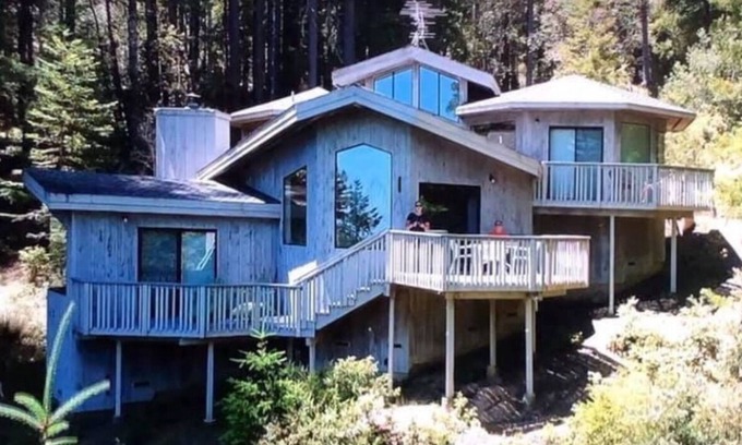 Timber Cove Casa | Inicio Encanto en las secoyas con vistas al Océano