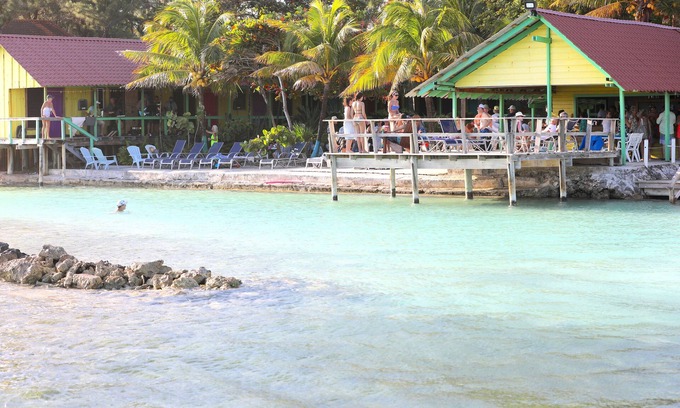 Calabash Bight Cabina | Reef House