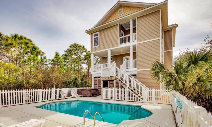 Plantation Casa | Reel Memories