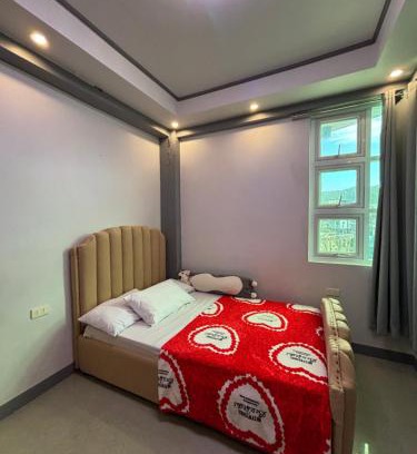 Baler Casa | Reese Place Baler