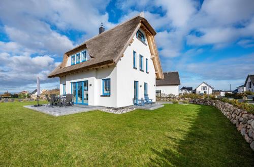 Dranske Casa | Reetdachhaus Ankerplatz