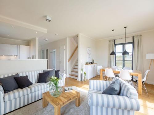 Kreptitz Casa | Reetland am Meer - Premium Reetdachvilla mit 3 Schlafzimmern, Sauna und Kamin E05