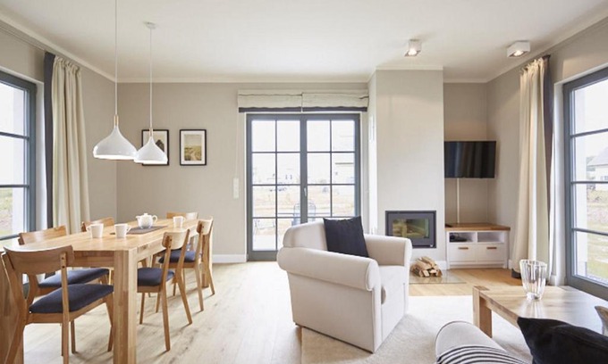 Kreptitz Casa | Reetland am Meer - Premium Reetdachvilla mit 3 Schlafzimmern, Sauna und Kamin E18
