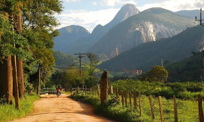 Araras Apartamento | Refúgio Rústico em Condomínio Vilarejo das Cachoeiras