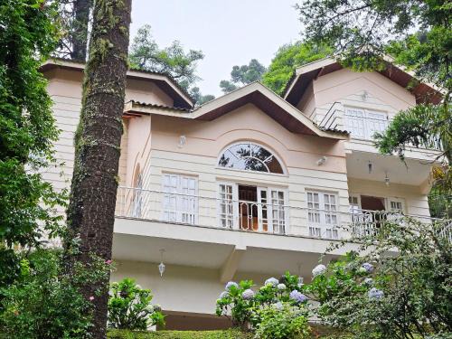 Campos do Jordao Apartamento | Refúgio Aurora