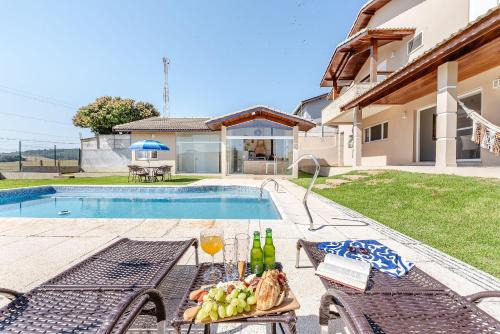 Bom Jesus dos Perdoes Casa | Refúgio com piscina, lareira e conforto, 1h de SP