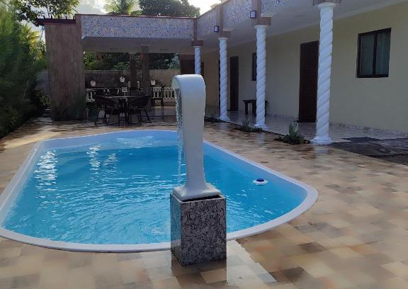 Guabiraba Apartamento | Refúgio Completo com Piscina em Aldeia dos Cãmaras