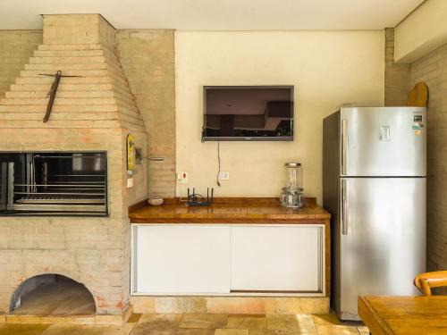 Carapicuiba Casa | Refúgio de Alto Padrão na Granja Viana