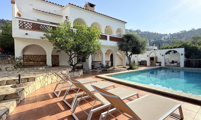 El Mas Fumats Villa | Ref. Leo06 - ACOGEDORA VILLA CON PISCINA