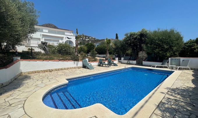 El Mas Fumats Villa | Ref. Mur16 - BONITA VILLA CON JARDIN Y PISCINA