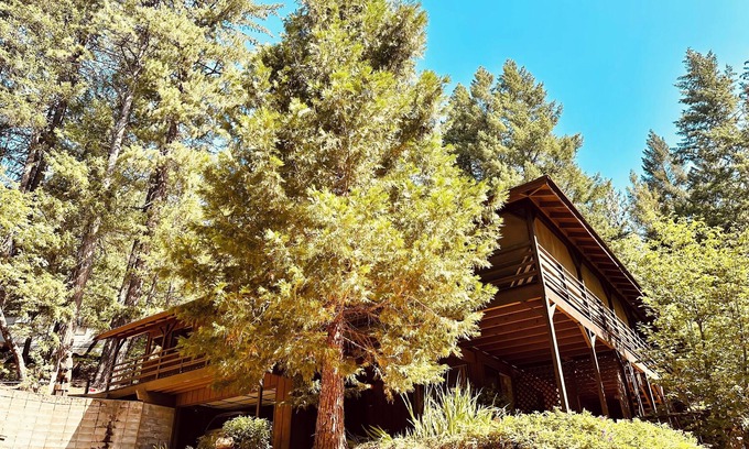 Trinity County Casa | Reflection Point Retreat
