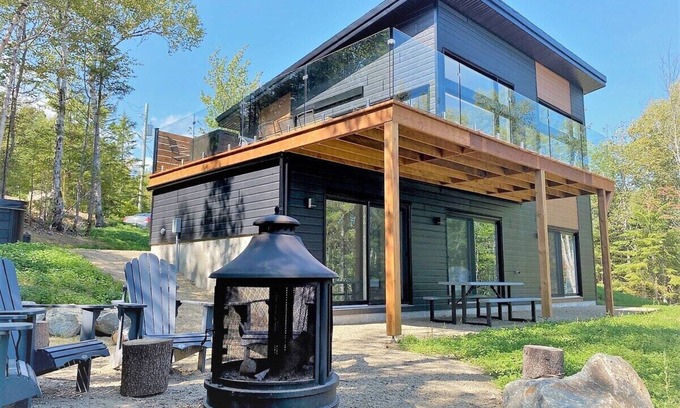 Les Eboulements Chalet De Esquí | Refuge 2 - Ultimate Retreat, Spa and River View