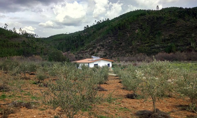 Montes da Senhora Casa | REFRIGO DEL RAPOSO / CASA DE LA RIBEIRA (AGROTURISMO)