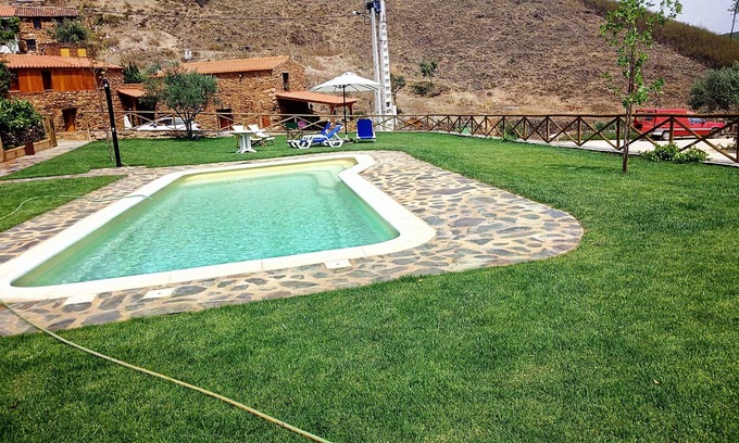 Montes da Senhora Casa | REFUGIO DEL RAPOSO / CASA VEGA