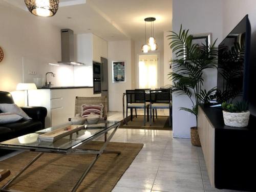 San Cristobal de La Laguna Apartamento | Refugio de estilo y tranquilidad en La Laguna de MembrilloSuites
