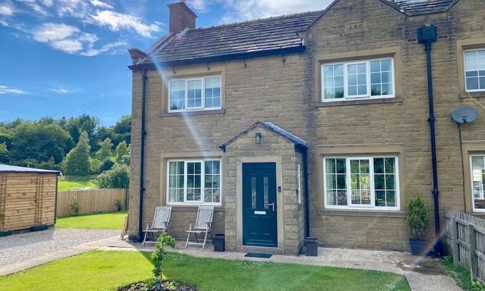 Newton-in-Bowland Casa | Refurbished and modernised 3 bedroom cottage.
