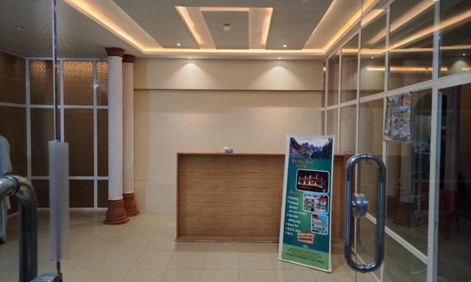Khyber Pakhtunkhwa Cama Y Desayuno | Regal one hotel