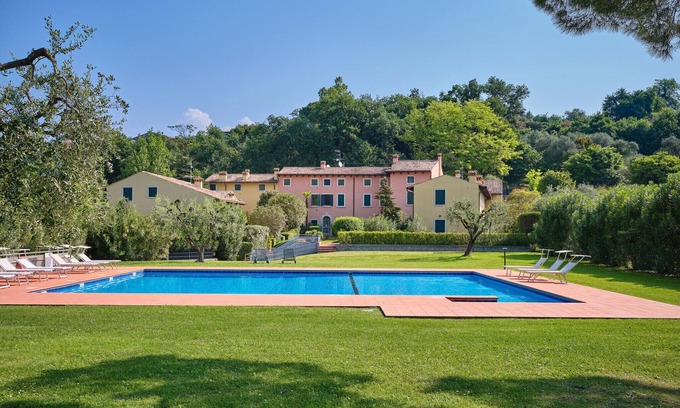 Affi Apartamento | Regarda - Apartment Antico Convento, residence Paerno with pool and tennis
