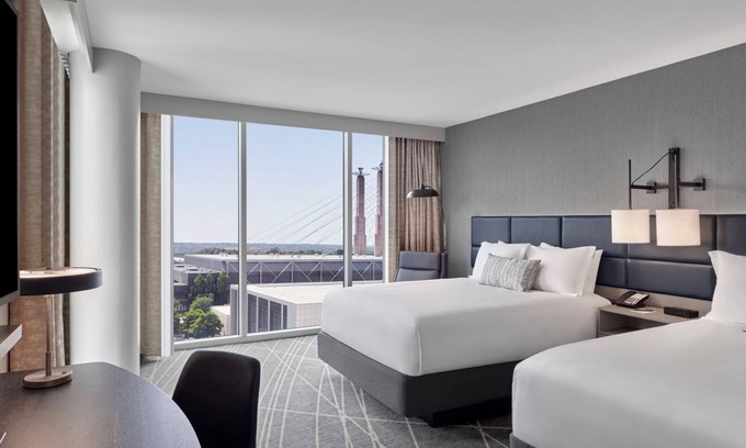 New London Casa | Regency Inn & Suites