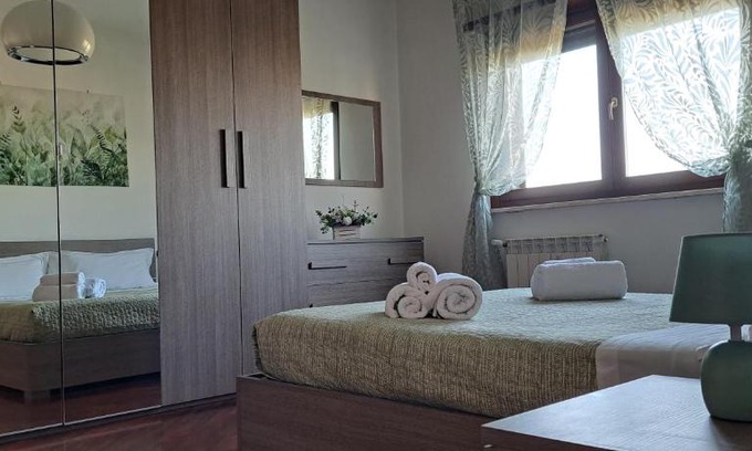 Centro Giano Apartamento | Regina Ciclarum Suite