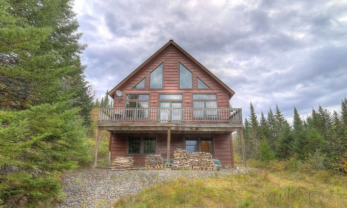 Rangeley Casa | Tranquila, cabaña aislada en el Rangeley Overlook