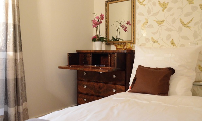 Detmold-Nord Apartamento | REISEKULTOUREN Apartment PAULINE in the center of Detmold