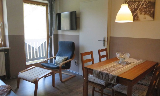 Weissenstadt Apartamento | Reiterhof Finkenmühle Fewo Romano - Ferienwohnung Romano mit Balkon