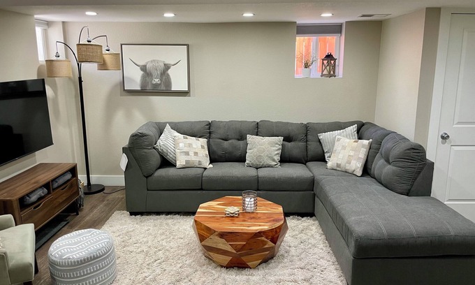 Washington Park Condominio | Rejuvenate in a Renovated Wash Park Garden House
