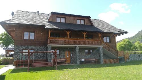 Pruzina Casa | Rekreačné zariadenie Chmelisko