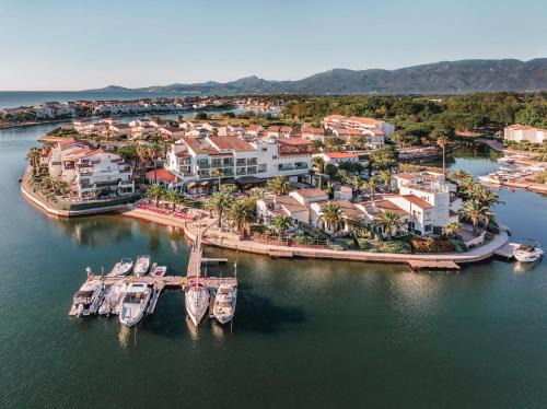 Saint-Cyprien Plage Hotel | Relais et Châteaux Thalasso & Spa Ile de la Lagune