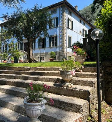 Nocchi Cama Y Desayuno | Relais Villa Montecatini