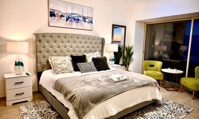 Bella Vista Apartamento | Relax and enjoy the view. Luxurious beachfront 2 bedroom condo. Sonoran Sky 507