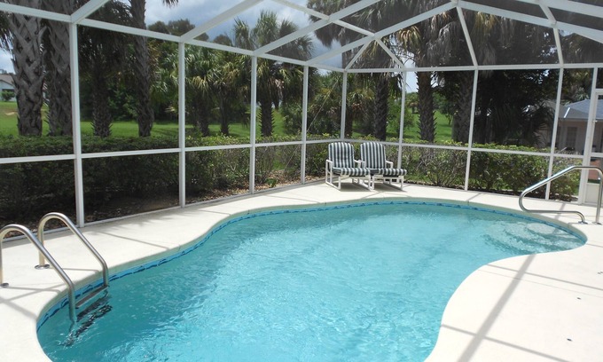 Hernando Casa | Relájese y disfrute de la soleada Florida en Villa Valk