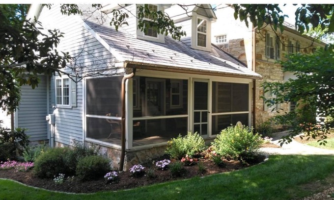 Steelville Casa | Relax and enjoy this unique and quiet space