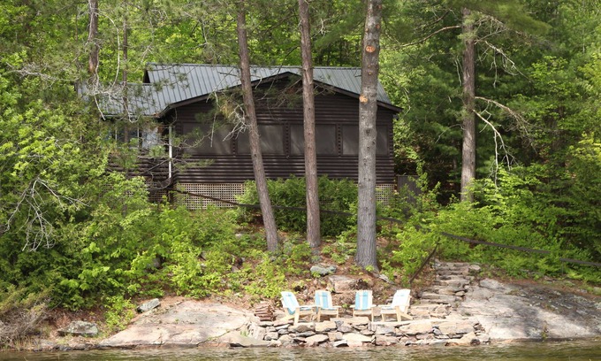 Minden Hills Cabaña | Relax and rejuvenate in this delightful retreat, where rustic meets modern.