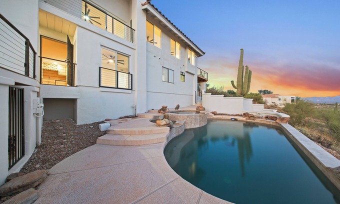 Fountain Hills Casa | Relax and unwind at this spacious Fountain Hills retreat with stunning views from the beautiful patio, perfect for families or groups. Enjoy peaceful mornings, scenic sunsets, and easy access to everything Fountain Hills has to offer.