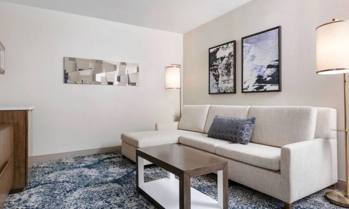Northeast Virginia Beach Hotel | Relax and Unwind! Onsite Pool, Near Cape Henry Lighthouse
