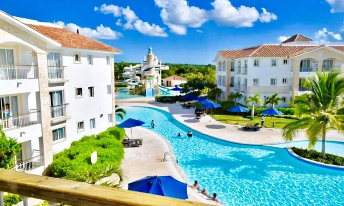 Dominicus Apartamento | Relax at Private beach & Pools in Cadaques Caribe, Bayahibe