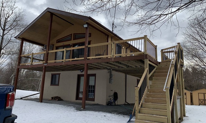 Greentown Casa | Relax by the lake