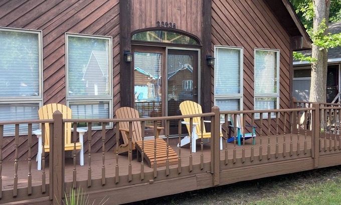 Rehoboth Beach Casa | ¡RELAJARSE! Encantadora y sorprendentemente espaciosa cabaña A-frame en Rehoboth Bay