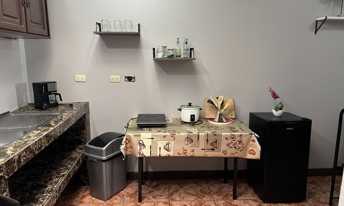Carmen Apartamento | Relax in downtown Alajuela / 5min near the Airport