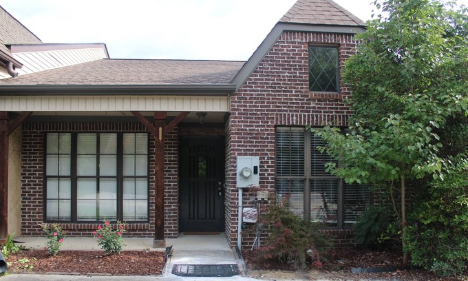 Hoover Casa | Relax in Perfect Getaway Home