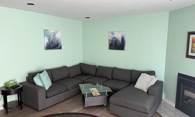 East Ithaca Casa | Relax in Style, Peaceful Patio, King Bed, Close to Everything